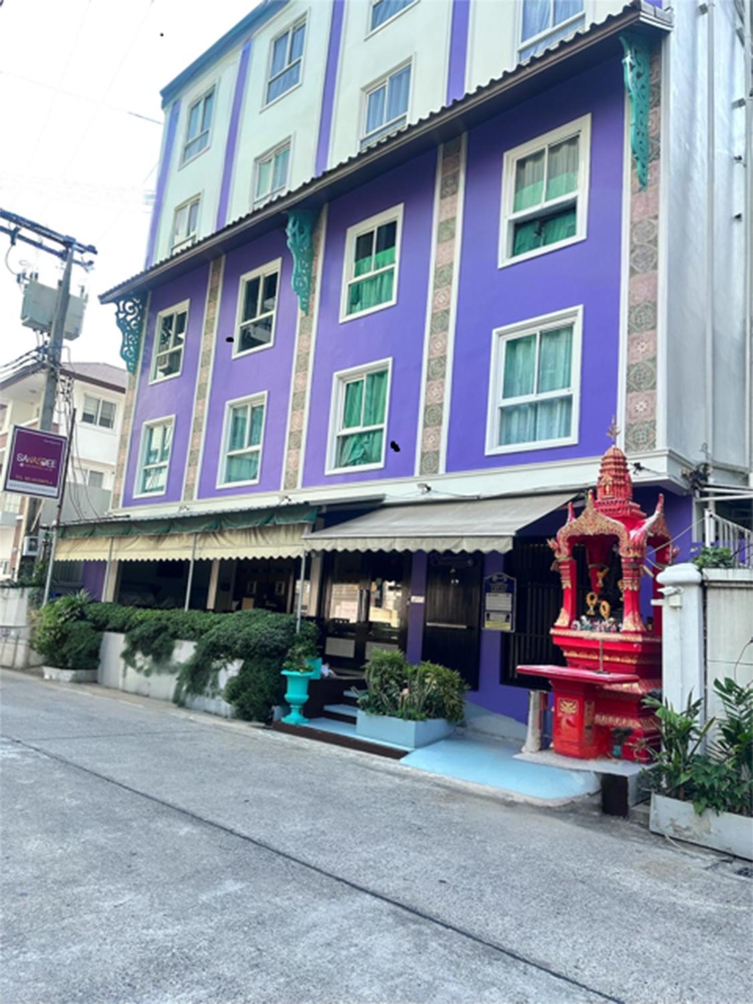 Sawasdee Hotel @ Sukhumvit Soi 8 Банкок Екстериор снимка